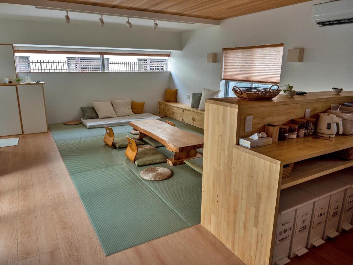 Guest House Ishigaki Ishigaki  Esterno foto